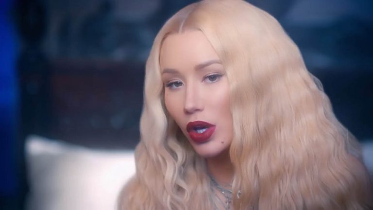 Iggy Azalea – Savior ft Quavo