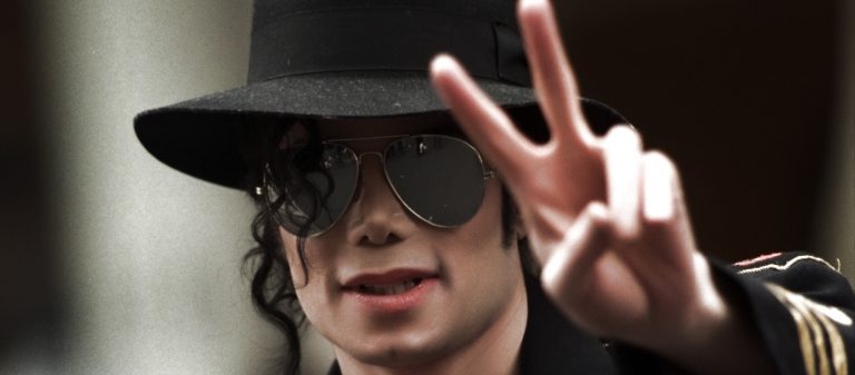 Michael Jackson yaşıyor mu? İşte şoke eden fotoğraf…