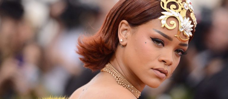 Rihanna’yla sevişmek için evine girdi