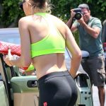 yogaci-rita-ora-13
