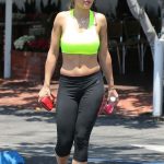 yogaci-rita-ora-16