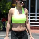 yogaci-rita-ora-18