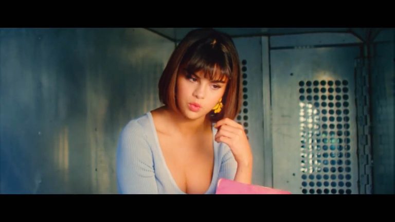 Selena Gomez - Back To You