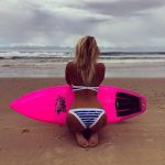 bikinili-guzeller-tehlike-altinda-29