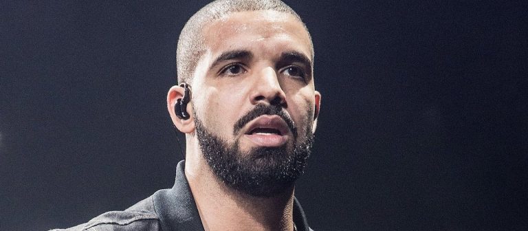 Drake Yeni Albümünde, Çocuğu Olduğunu İtiraf Etti!