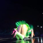 katy-perry-ass-shake-4