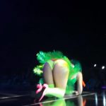 katy-perry-ass-shake-5