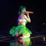 katy-perry-ass-shake-8
