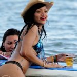 rihanna-collection-2013-044