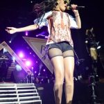 rihanna-collection-2013-070