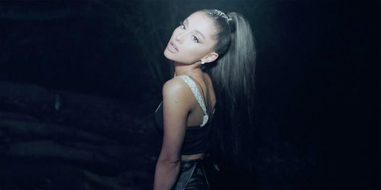 Ariana Grande – The light is coming ft. Nicki Minaj