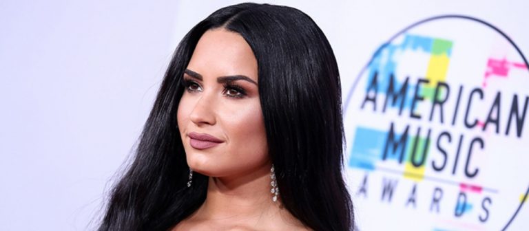 Demi Lovato yoğun bakımda