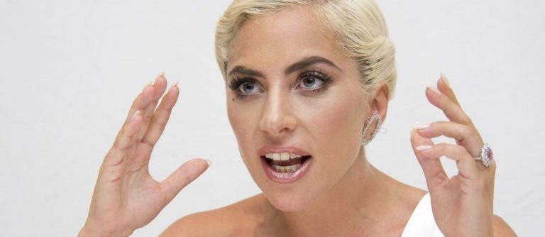 Lady Gaga: Hıçkıra hıçkıra ağladım