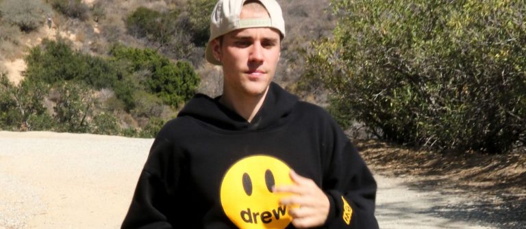 Justin Bieber moda sektörüne adım attı
