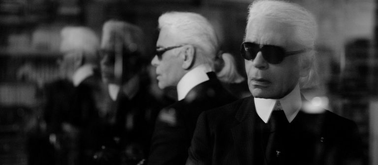 Efsanevi modacı Karl Lagerfeld hayatını kaybetti