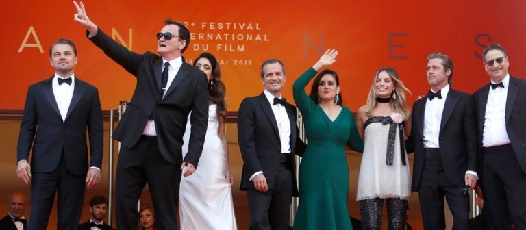 Cannes galasında yıldızlar geçidi