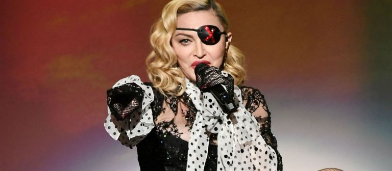 Madonna isyan etti: İnsanlar köle olmuş