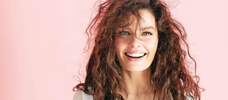 Nil Karaibrahimgil eviyle vedalaştı