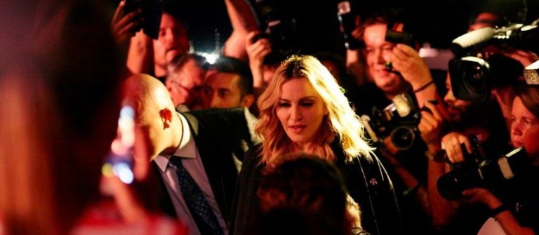 Madonna’dan Prens Harry” kiralık ev teklifi