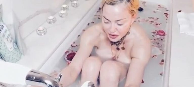 Madonna’dan tartışılan korona pozu