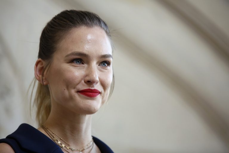 BAR REFAELI HAMAK KEYFİ YAPTI