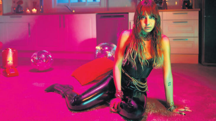 CESUR BİR KADININ YOLCULUĞU