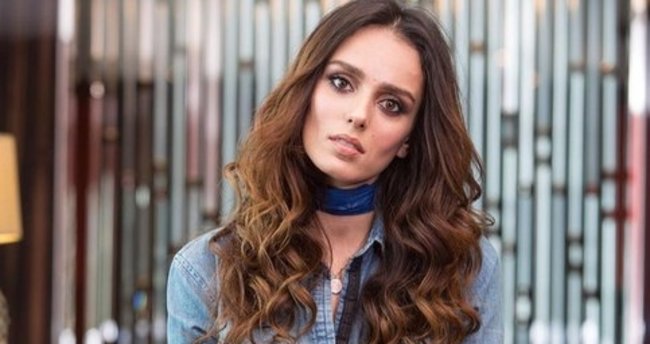 BESTEMSU ÖZDEMİR’DEN ÖPÜŞME AÇIKLAMASI