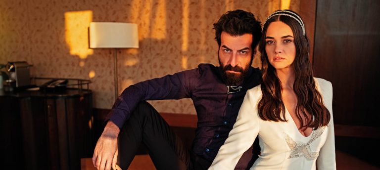 HANDE SORAL’DAN AŞK PAYLAŞIMI