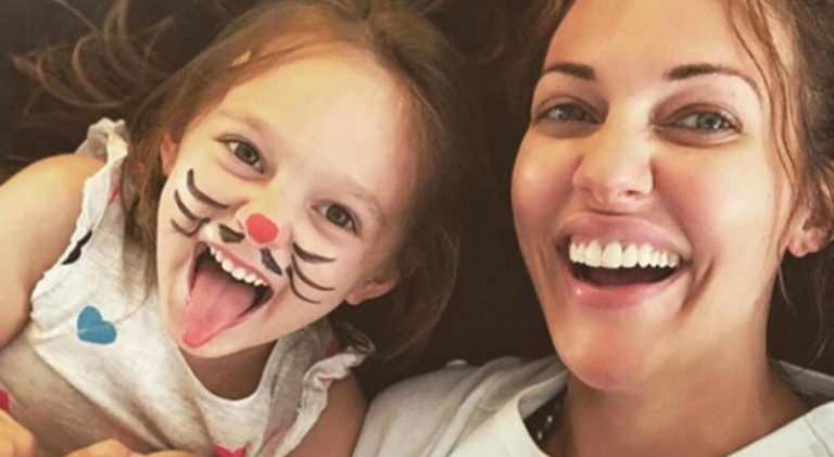 MERYEM UZERLİ İKİNCİ KEZ ANNE OLUYOR