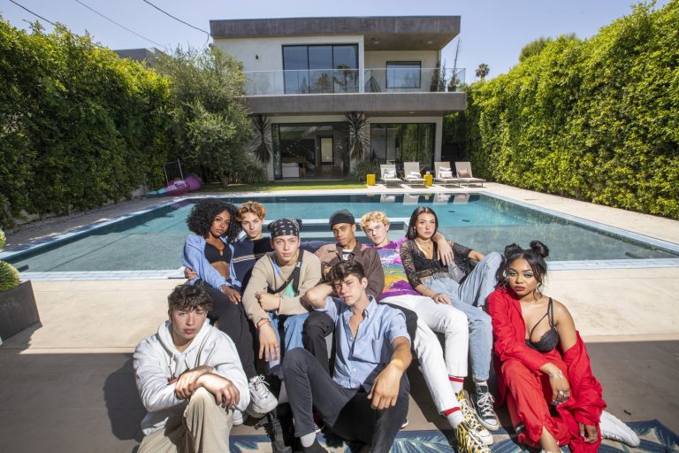 THE HYPE HOUSE İNGİLTERE’DE