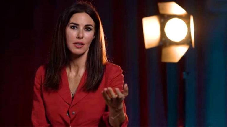 DEFNE SAMYELİ’DEN BOMBA İTİRAF