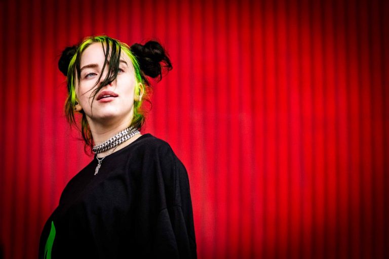 BILLIE EILISH, SOSYAL MEDYA HESABINDAN YENİ ŞARKI MÜJDESİNİ VERDİ