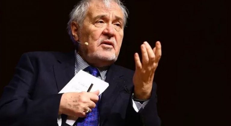 İLBER ORTAYLI’YI KIZDIRAN OLAY: ZEVKSİZLİK!