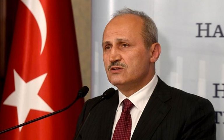 BAKAN, SOSYAL MEDYA PLATFORMLARINI UYARDI