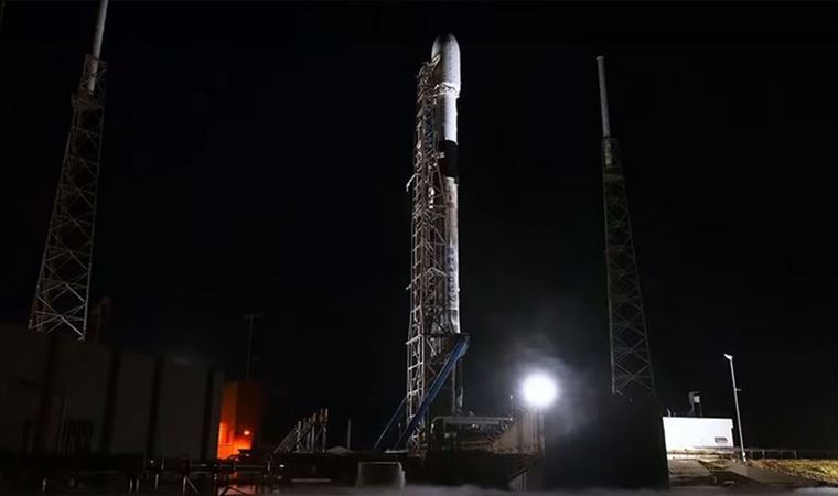 SPACEX, STARLİNK İÇİN 60 UYDU DAHA UZAYA YOLLADI