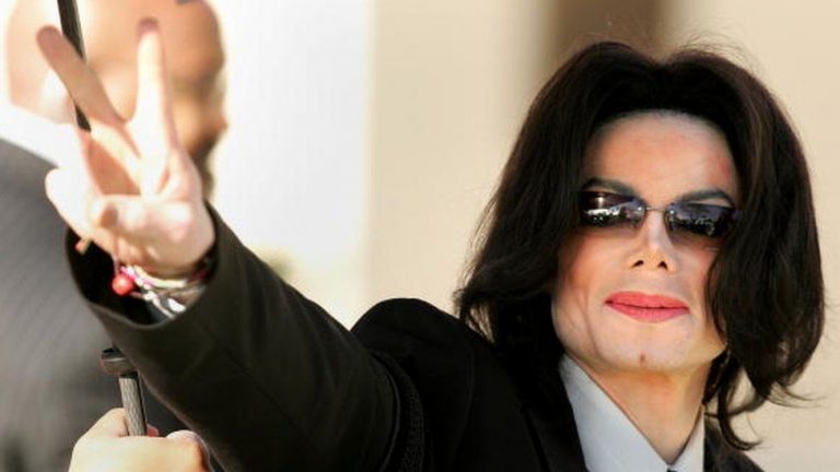 Dünyaca ünlü yıldız Michael Jackson’ın Neverland çiftliği satıldı.