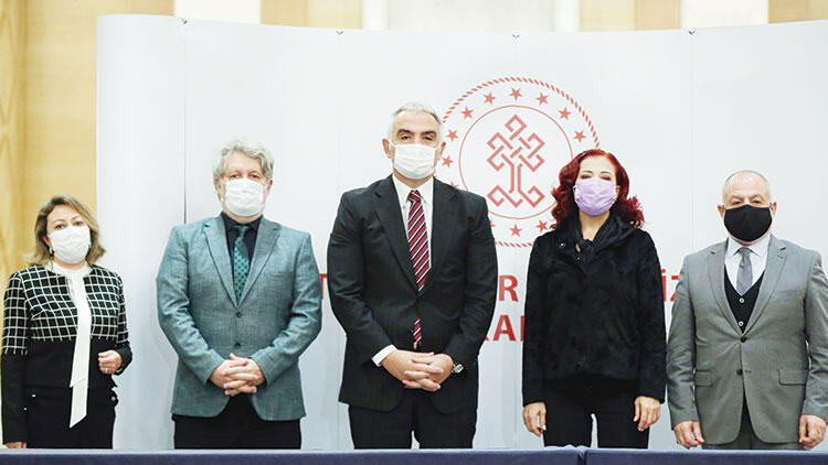 Kültür Bakanı Ersoy, müzik sektörüne destek fonunu açıkladı