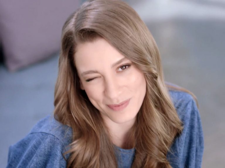 Serenay Sarıkaya: İlk paramı kazandığımda 15 yaşımdaydım