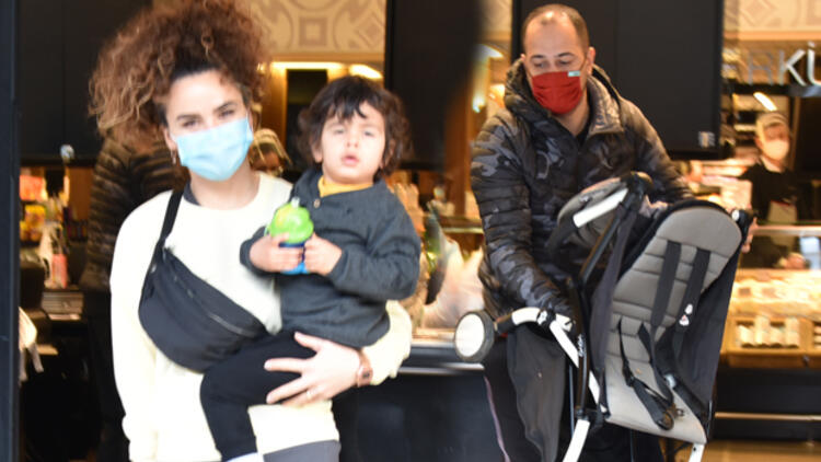 Sarp Apak, eşi ve oğluyla görüntülendi