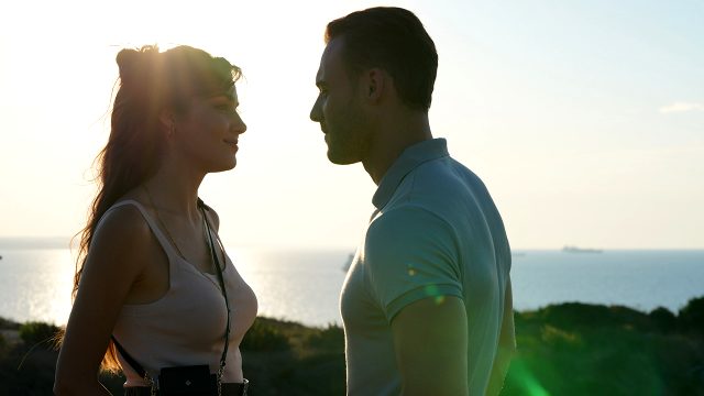 Kerem Bürsin ve Hande Erçel Aşk iddiaları bitmiyor