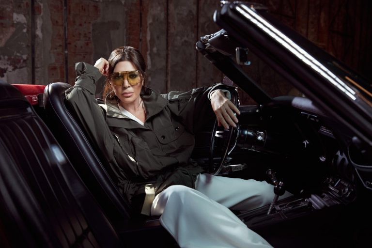 Nebahat Çehre ve Ajda Pekkan’da aşı sırasına girdi