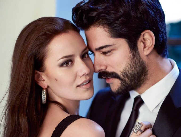 Fahriye Evcen ve Burak Özçivit’e güzel haber