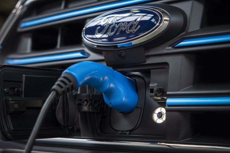 Ford’dan büyük hamle