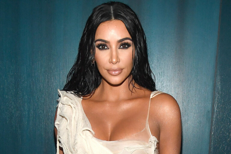 Kim Kardashian, ikinci seks kasetinin yayınlanmasını engellemek için harekete geçti