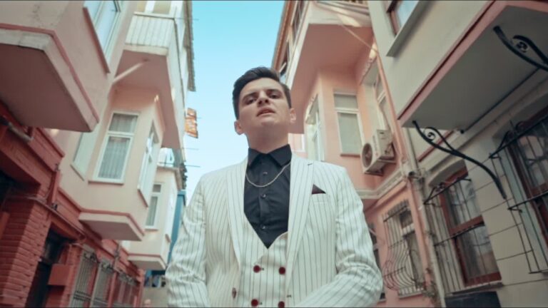 Kubilay Karça’dan ‘Duygu Terörü’