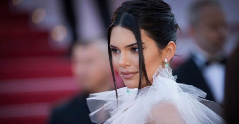 Kendall Jenner taşındı