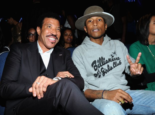 LİONEL RİCHİE’DEN PHARELL WİLLİAMS PAYLAŞIMI