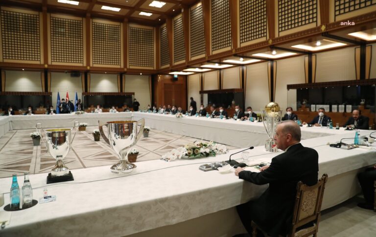 ŞAMPİYON BEŞİKTAŞ KÜLLİYE’DE