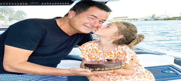 ACUN ILICALI DOĞUM GÜNÜNÜ 3 KITADA KUTLADI