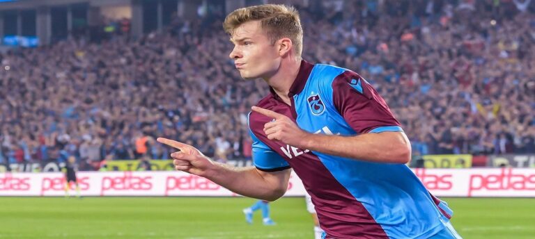 TRABZONSPOR TARAFTARINDA SORLOTH ÇILGINLIĞI